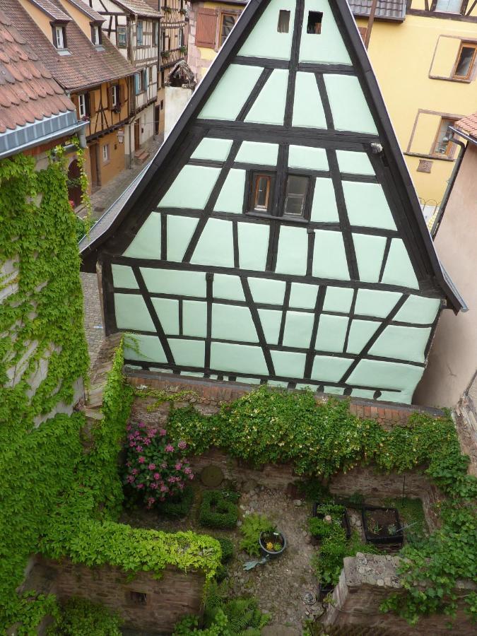 Adrihof A Riquewihr, Cour De L'Abbaye D'Autrey Bed & Breakfast Eksteriør bilde