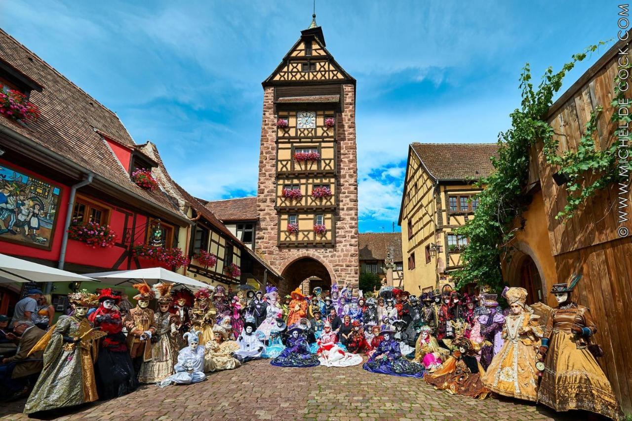 Adrihof A Riquewihr, Cour De L'Abbaye D'Autrey Bed & Breakfast Eksteriør bilde